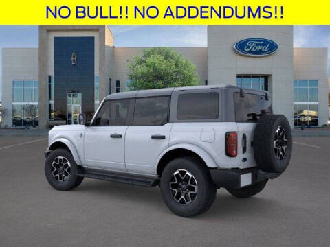 2026 Ford Bronco Outer Banks