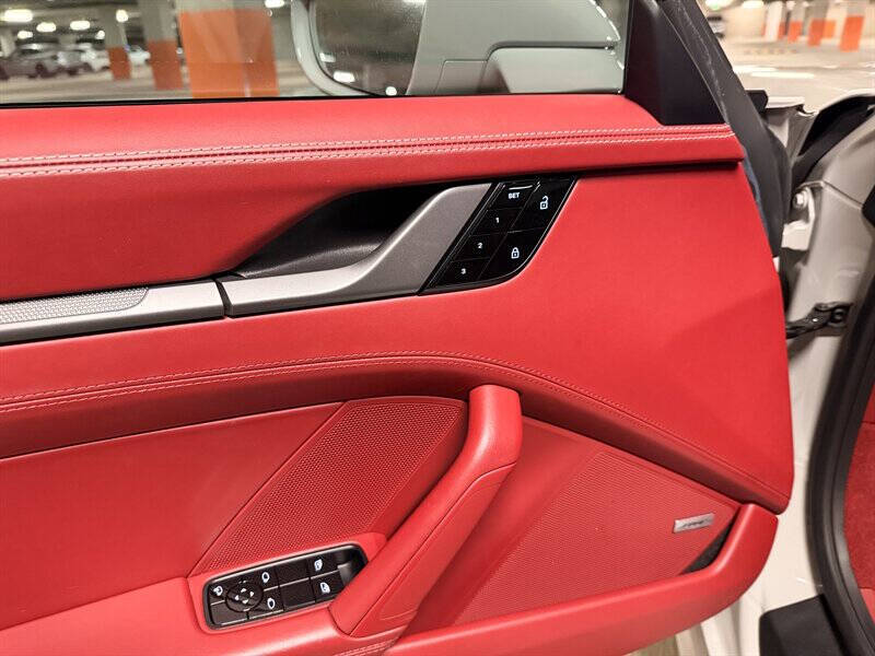 2020 Porsche 911 Carrera S