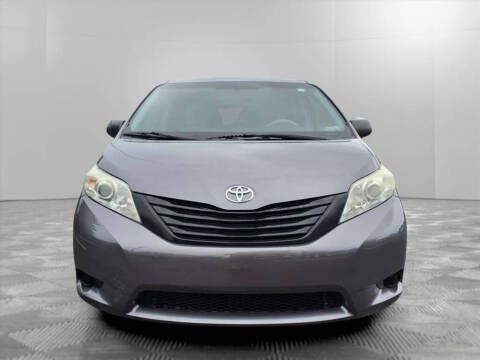 2013 Toyota Sienna L 7-Passenger