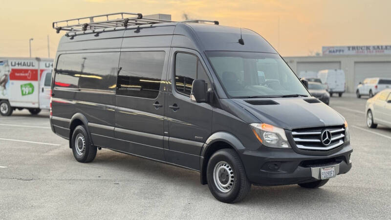 2015 Mercedes-Benz Sprinter Crew Van Base's photo
