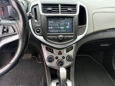 2017 Chevrolet Sonic LT Auto