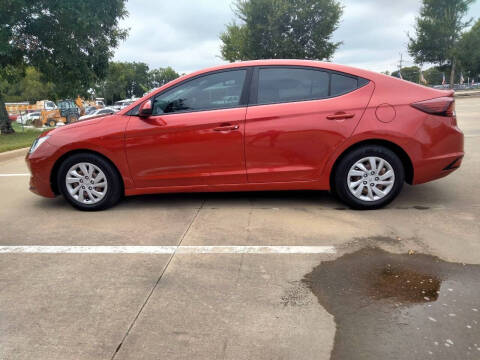 2020 Hyundai Elantra SE