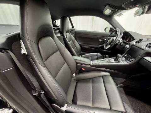 2017 Porsche 718 Cayman S