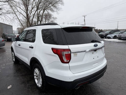 2016 Ford Explorer