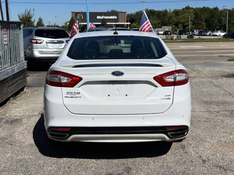 2016 Ford Fusion SE