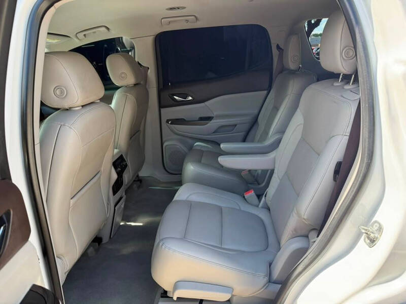 2017 GMC Acadia SLT-2