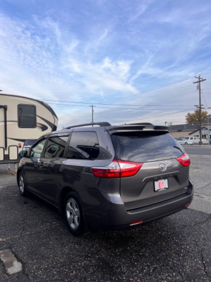 2015 Toyota Sienna for sale at NCW AUTO GROUP in Kennewick, WA