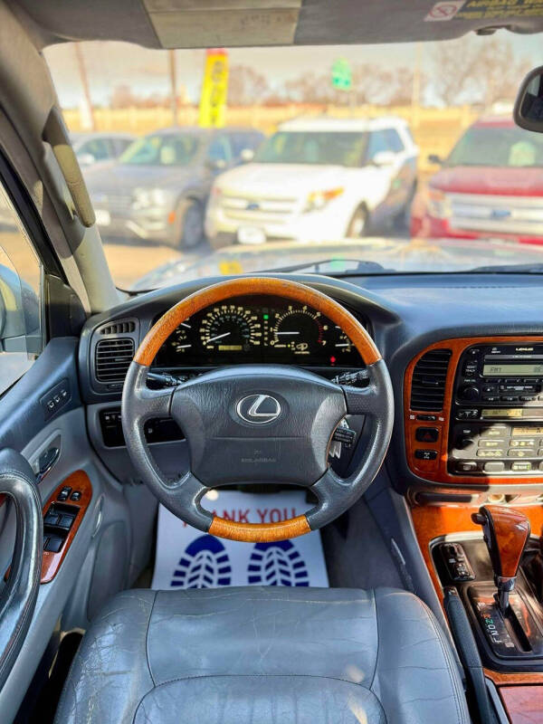 2001 Lexus LX 470