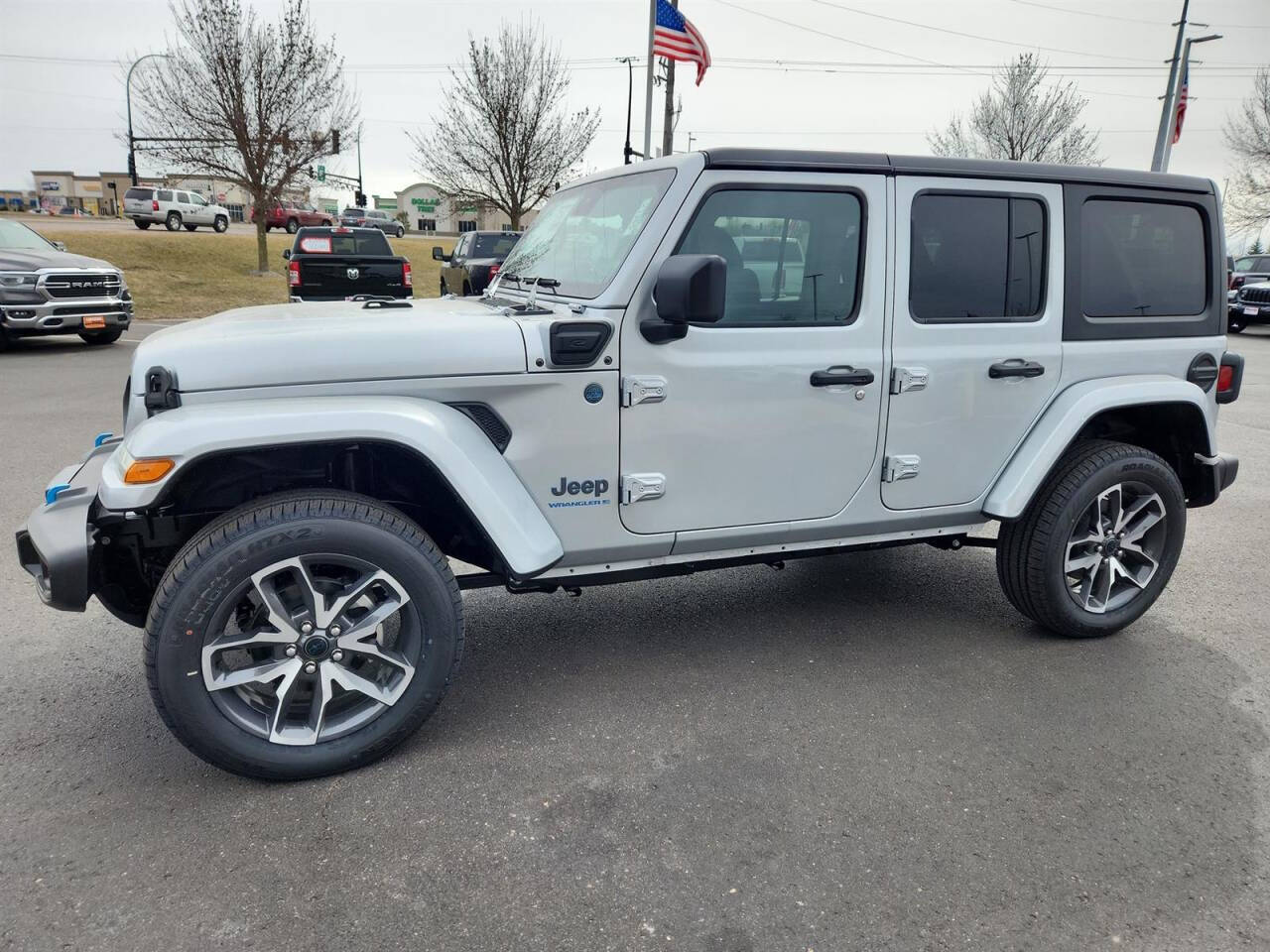 2024 Jeep Wrangler for sale at Victoria Auto Sales in Victoria, MN