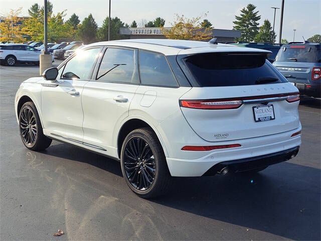 2025 Lincoln Corsair Reserve