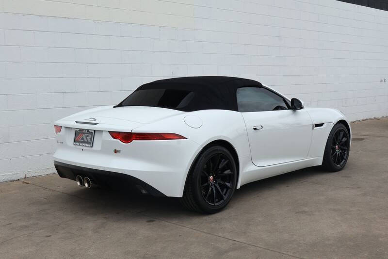 2016 Jaguar F-TYPE