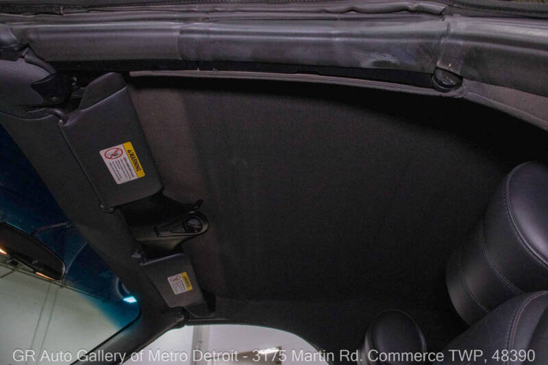 2002 Ford Thunderbird Deluxe