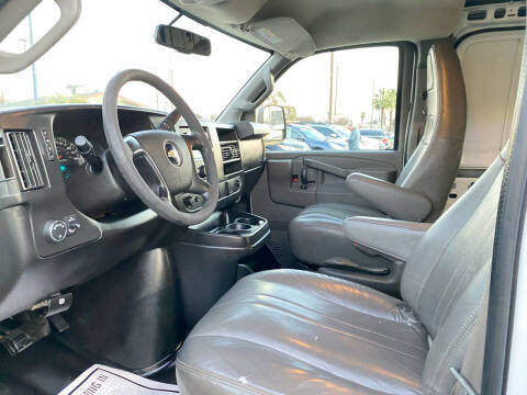 2016 Chevrolet Express 2500