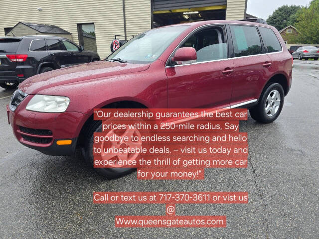 2004 Volkswagen Touareg for sale at QUEENSGATE AUTO SALES in York, PA