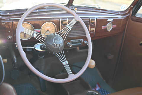 1939 Ford Deluxe
