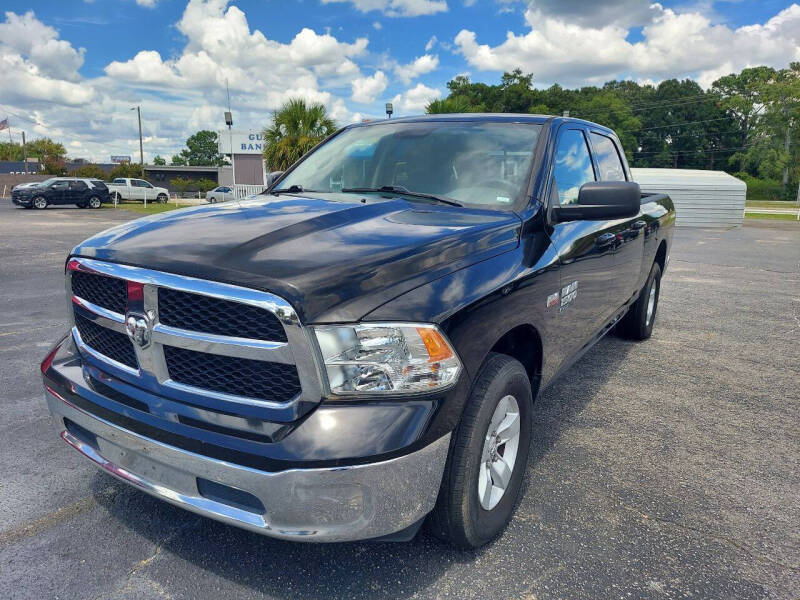 2020 RAM 1500 Classic SLT