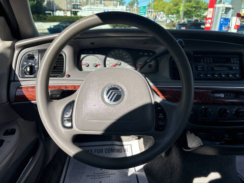 2002 Mercury Grand Marquis GS