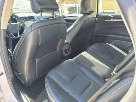 2019 Ford Fusion Energi Titanium