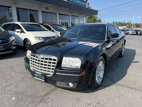 2005 Chrysler 300 for sale at APX Auto Brokers in Edmonds WA