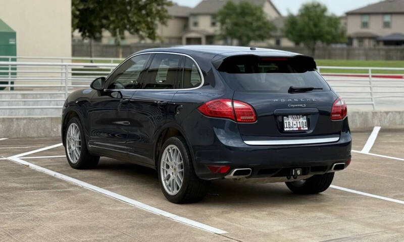 2011 Porsche Cayenne S