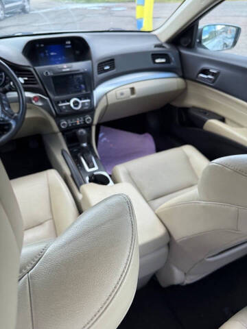 2017 Acura ILX w/Tech