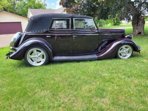 1935 Ford Cabriolet