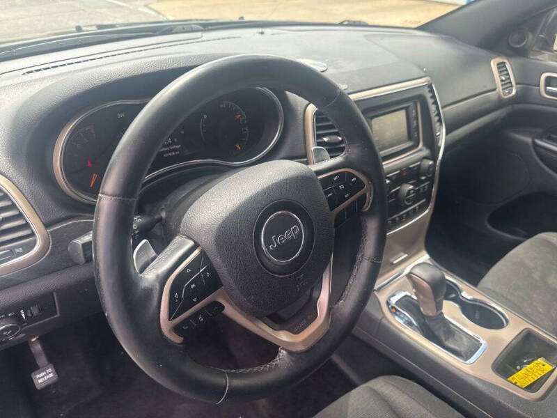 2017 Jeep Grand Cherokee Laredo