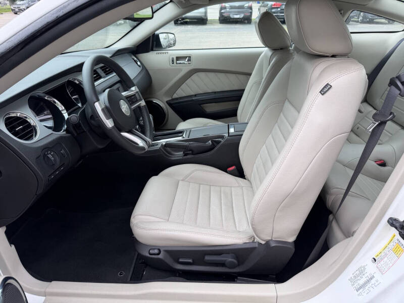 2010 Ford Mustang