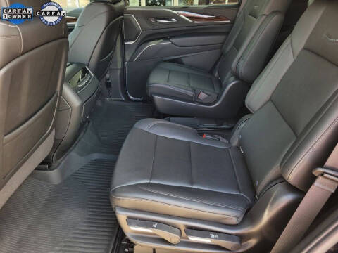 2022 Cadillac Escalade Luxury