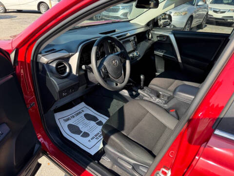 2017 Toyota RAV4 LE