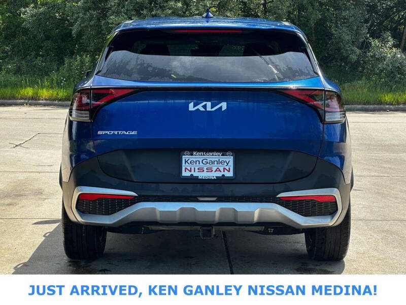 2024 Kia Sportage EX