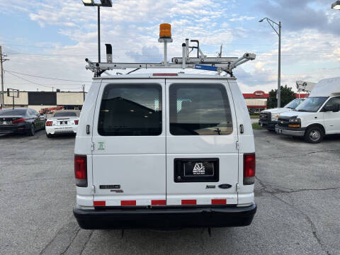 2014 Ford E-Series E-150