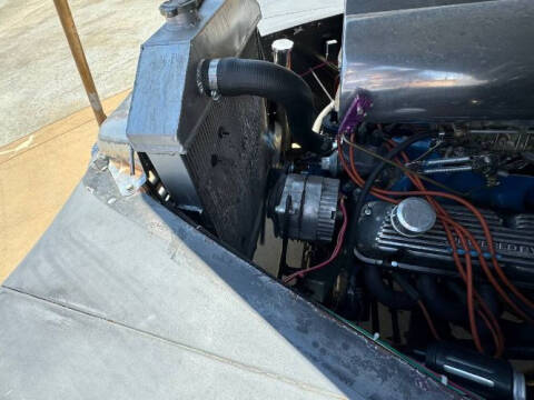 1948 Ford Super Deluxe