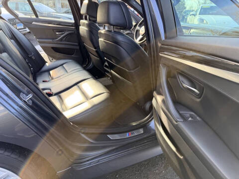 2016 BMW 5 Series 550i xDrive