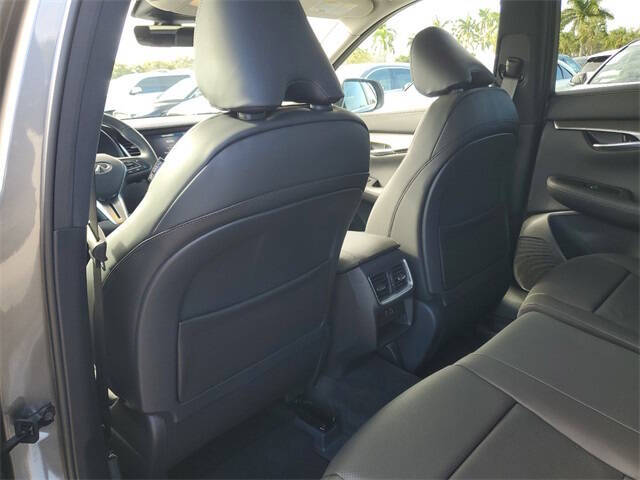 2025 Infiniti QX50 Luxe