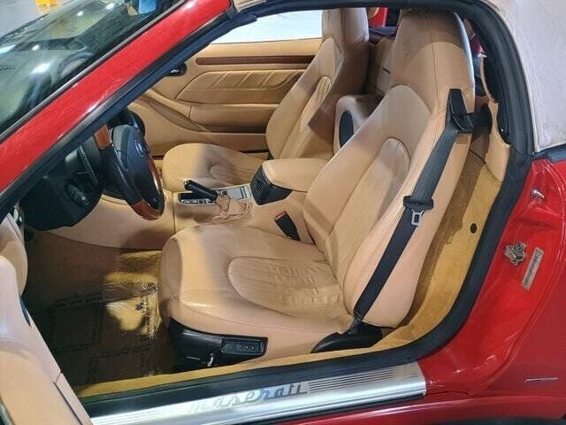 2002 Maserati Spyder GT