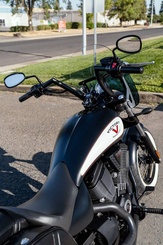 2012 Victory High-Ball