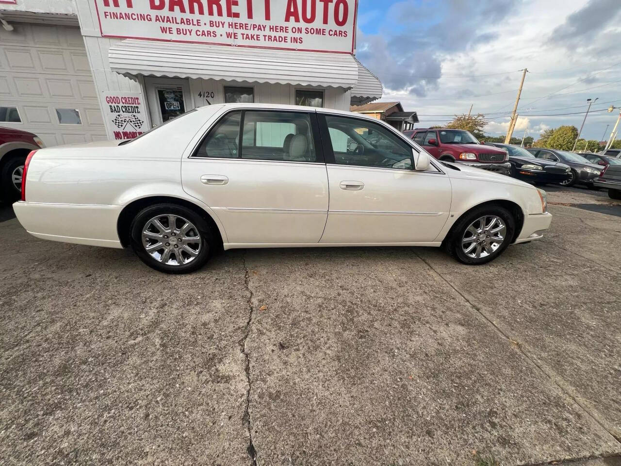 2008 Cadillac DTS for sale at RT Barrett Auto Group in Austintown, OH