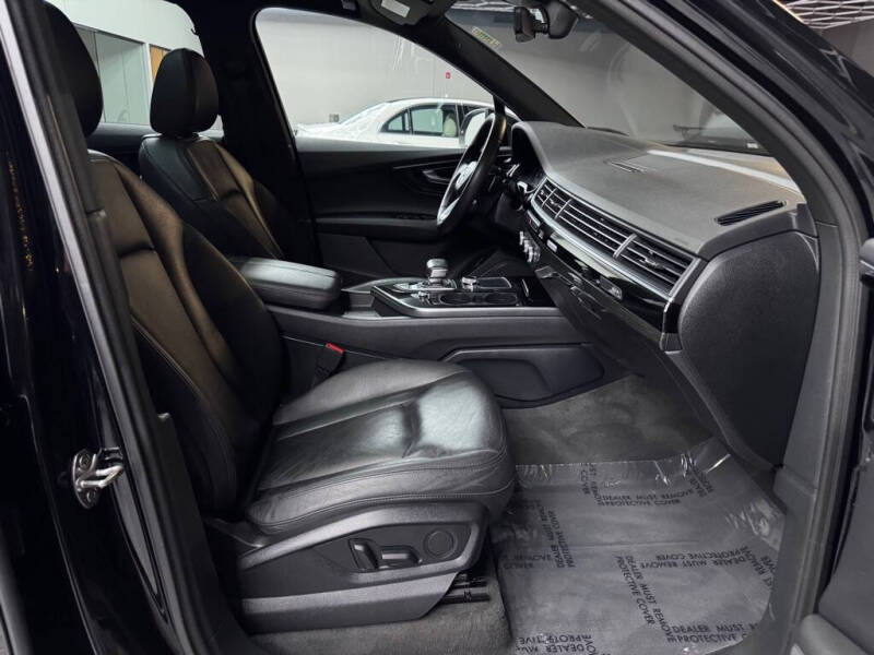 2017 Audi Q7 2.0T quattro Premium