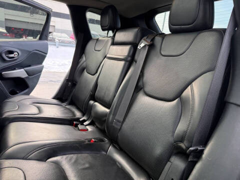 2018 Jeep Cherokee Overland