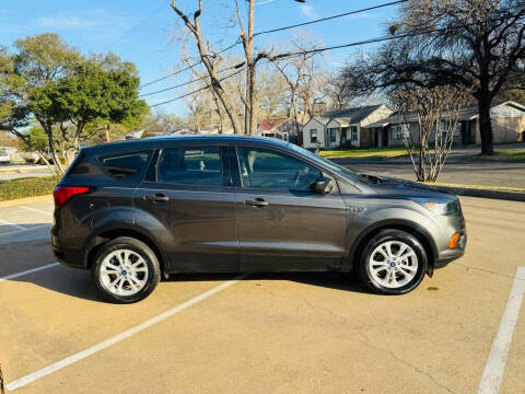 2019 Ford Escape S