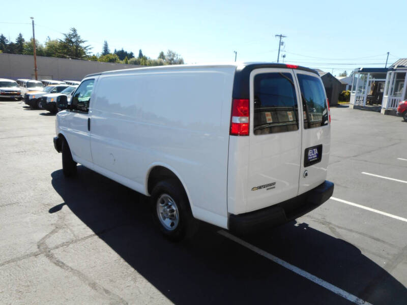 2016 Chevrolet Express 2500