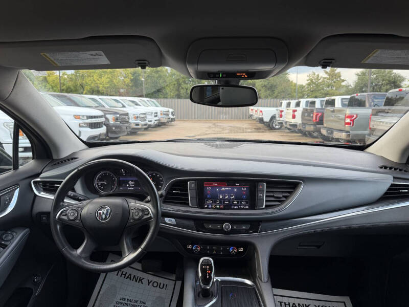 2021 Buick Enclave Essence