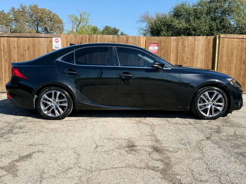2019 Lexus IS 300
