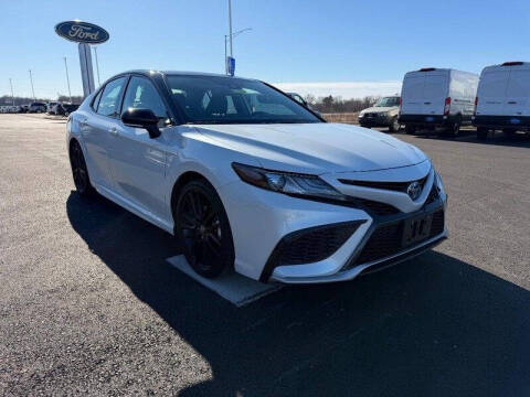 2022 Toyota Camry Hybrid XSE