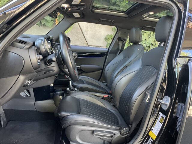 2016 MINI Hardtop 4 Door Cooper S