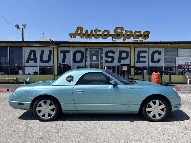 2002 Ford Thunderbird Deluxe