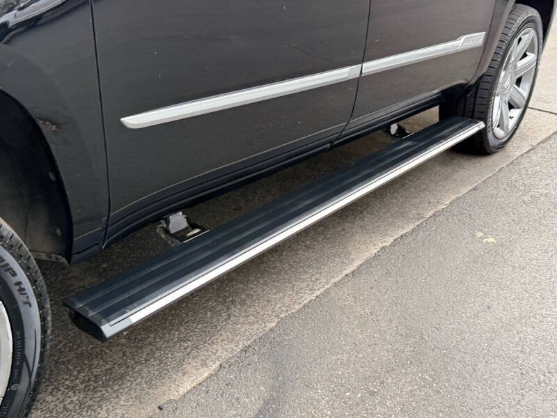 2018 Cadillac Escalade ESV Premium Luxury