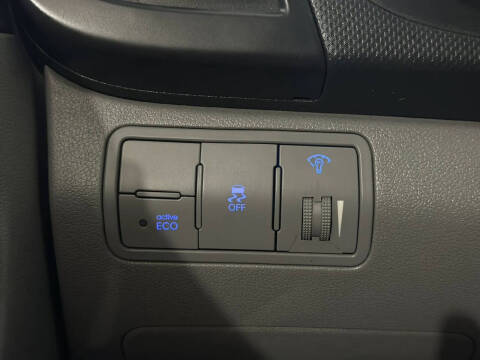 2012 Hyundai Accent SE