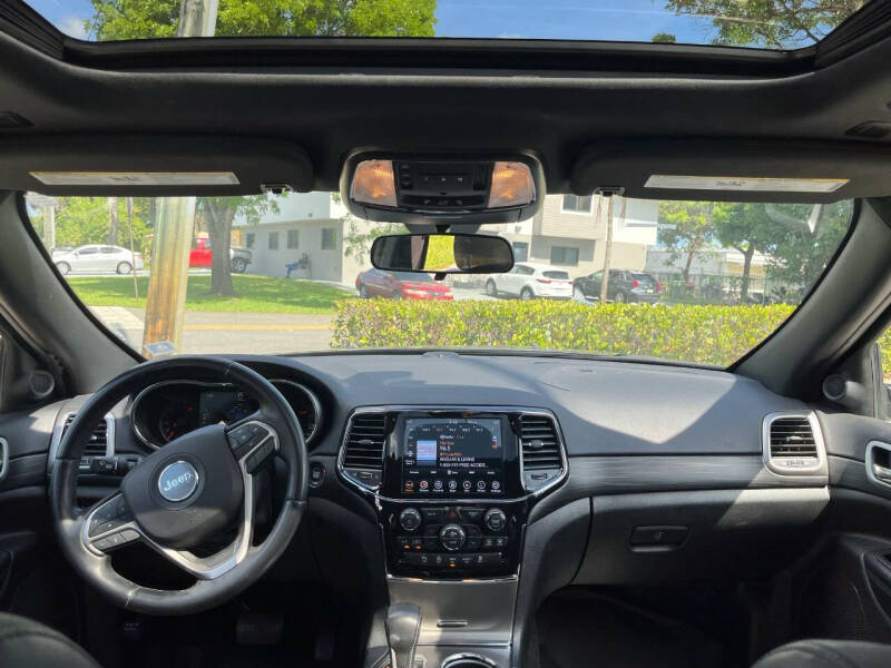 2021 Jeep Grand Cherokee Laredo E